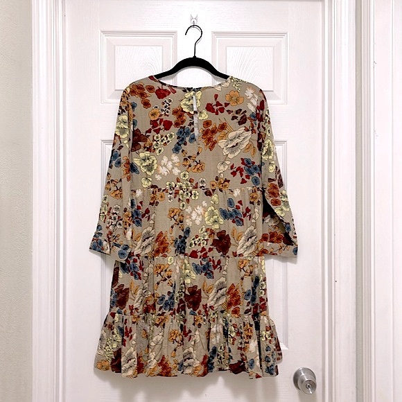 NWT Natural Life Heidi Mini Dress in Tan Cream Floral - Picture 5 of 7